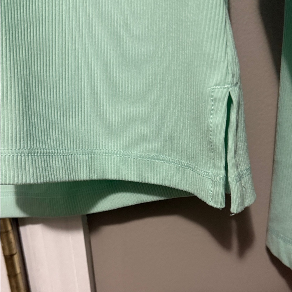 Athleta Ribbed Henley Long Sleeve Top – Seafoam Green – Size Small Petite - Picture 4 of 6